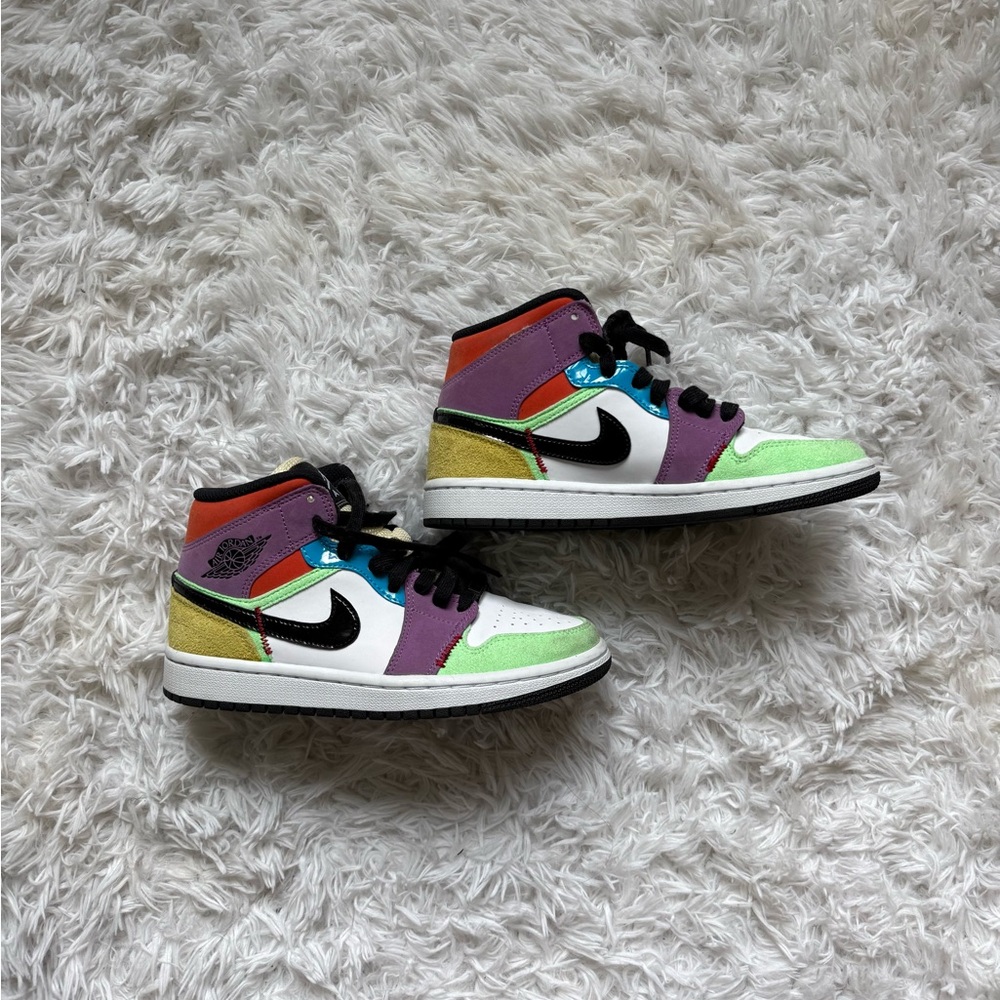 Women’s Air Jordan 1 Mid SE ‘Lightbulb’